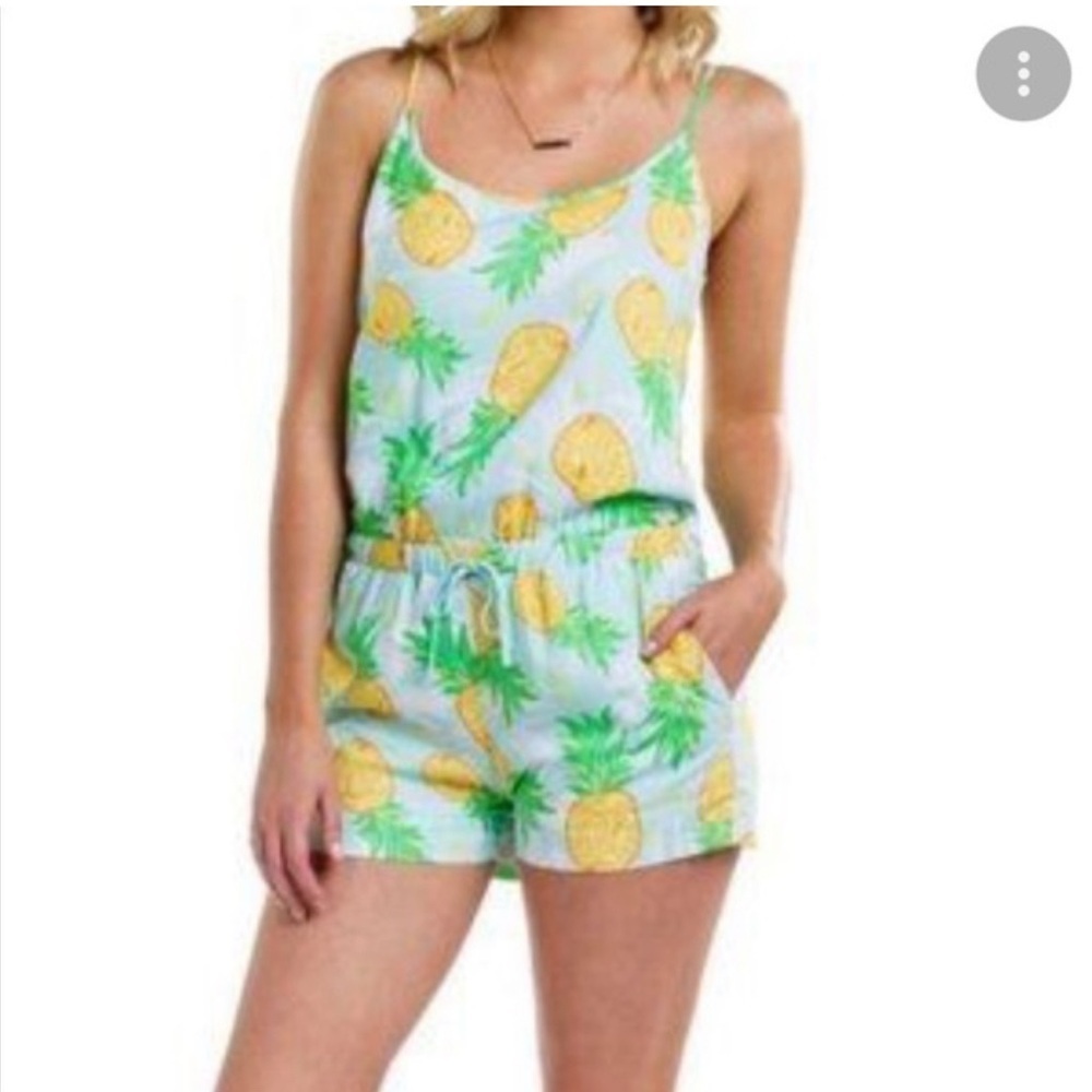 Tipsy Elves Pineapple Print Summer Romper Shorts Spaghetti strap size Large NEW